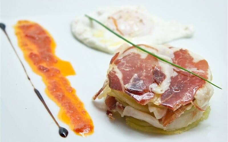 Huevos rotos al estilo de la Cuadrilla