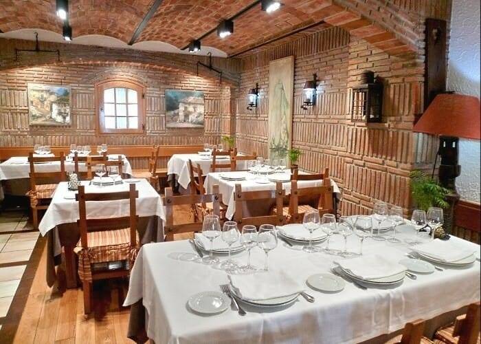 Vista del comedor de Gure Txokoa, coqueto y acogedor