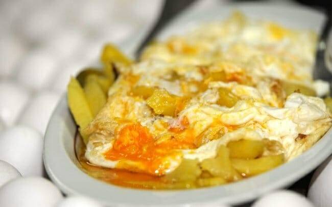 Huevos rotos Lucio