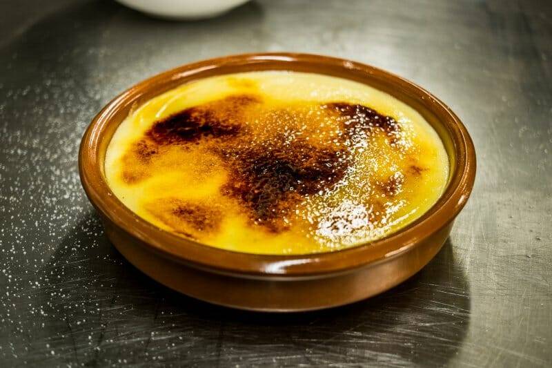 Crema catalana: la receta original y los lugares en ...