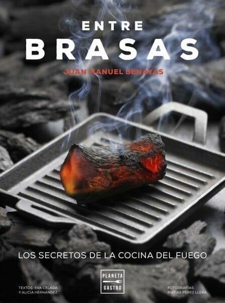 Libro entre brasas