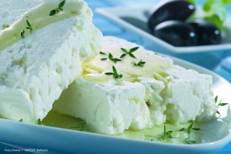 Sano y delicioso los beneficios de incluir el queso feta en tu dieta
