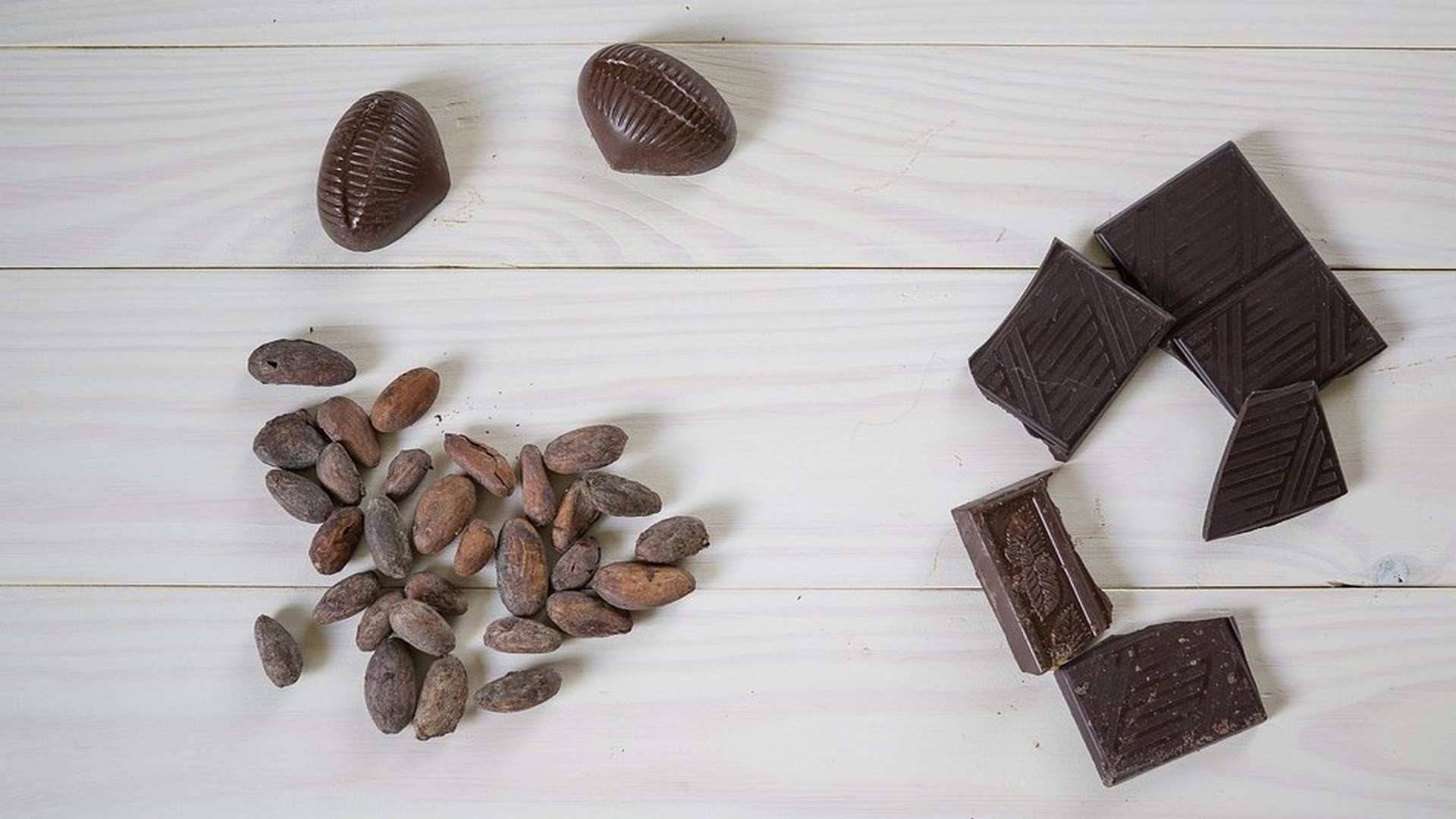El chocolate es un alimento de relativa fragilidad que, al no conservarse en óptimas condiciones, puede llegar a perder brillo