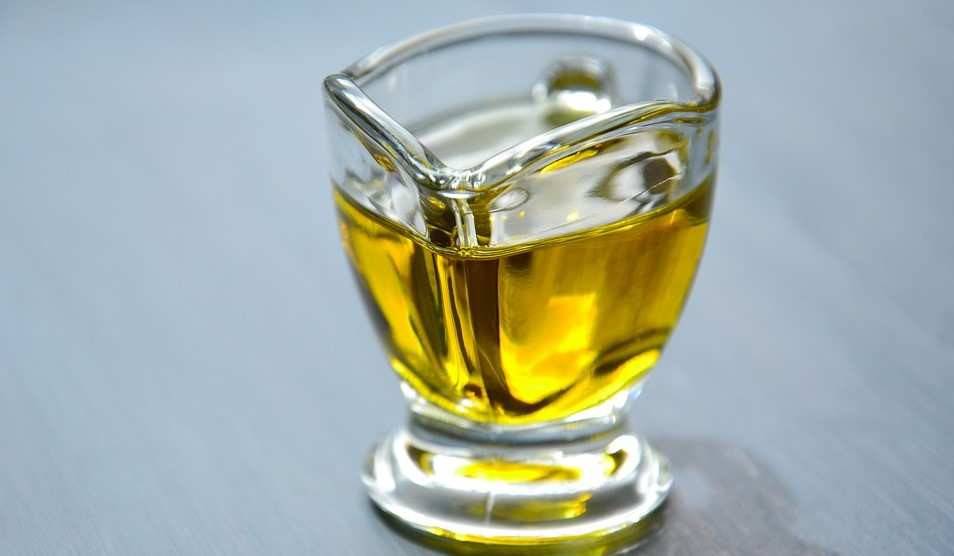 El aceite de oliva, especialmente el virgen extra, no es un aceite como el resto