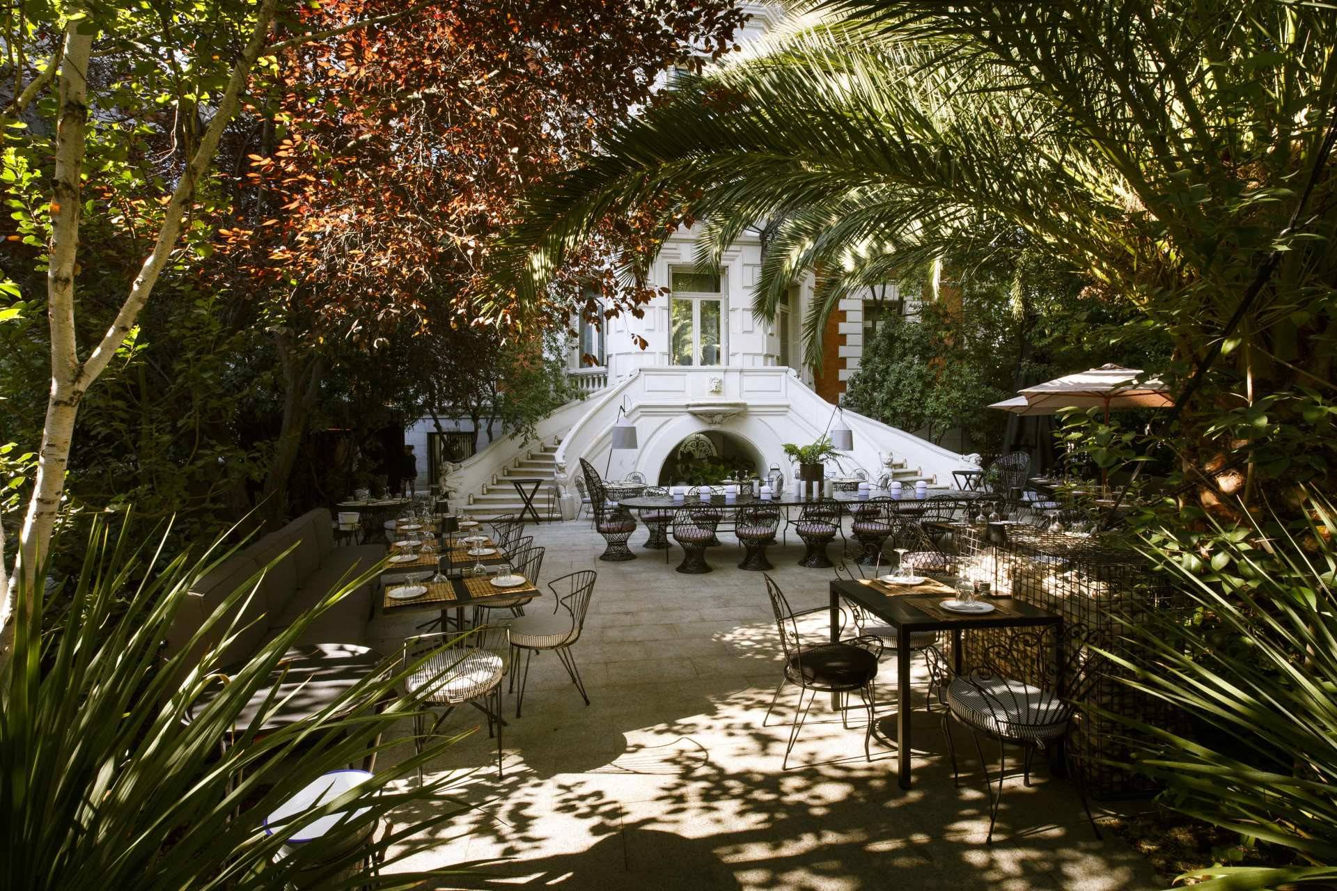 Fantástica terraza-jardín de Raimunda, en el Palacio de Linares