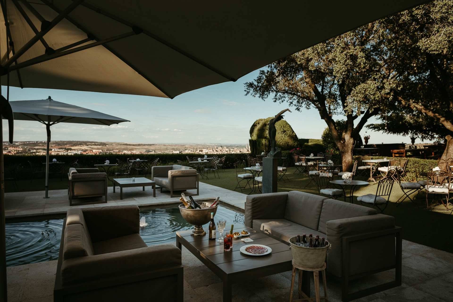 El Cigarral de las Mercedes es un balcón privilegiado de Toledo, con un entorno natural cuidado al detalle.