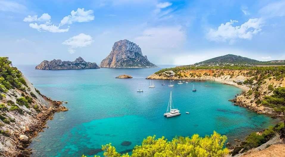Las Islas Baleares se posicionan este año como el destino favorito de los españoles