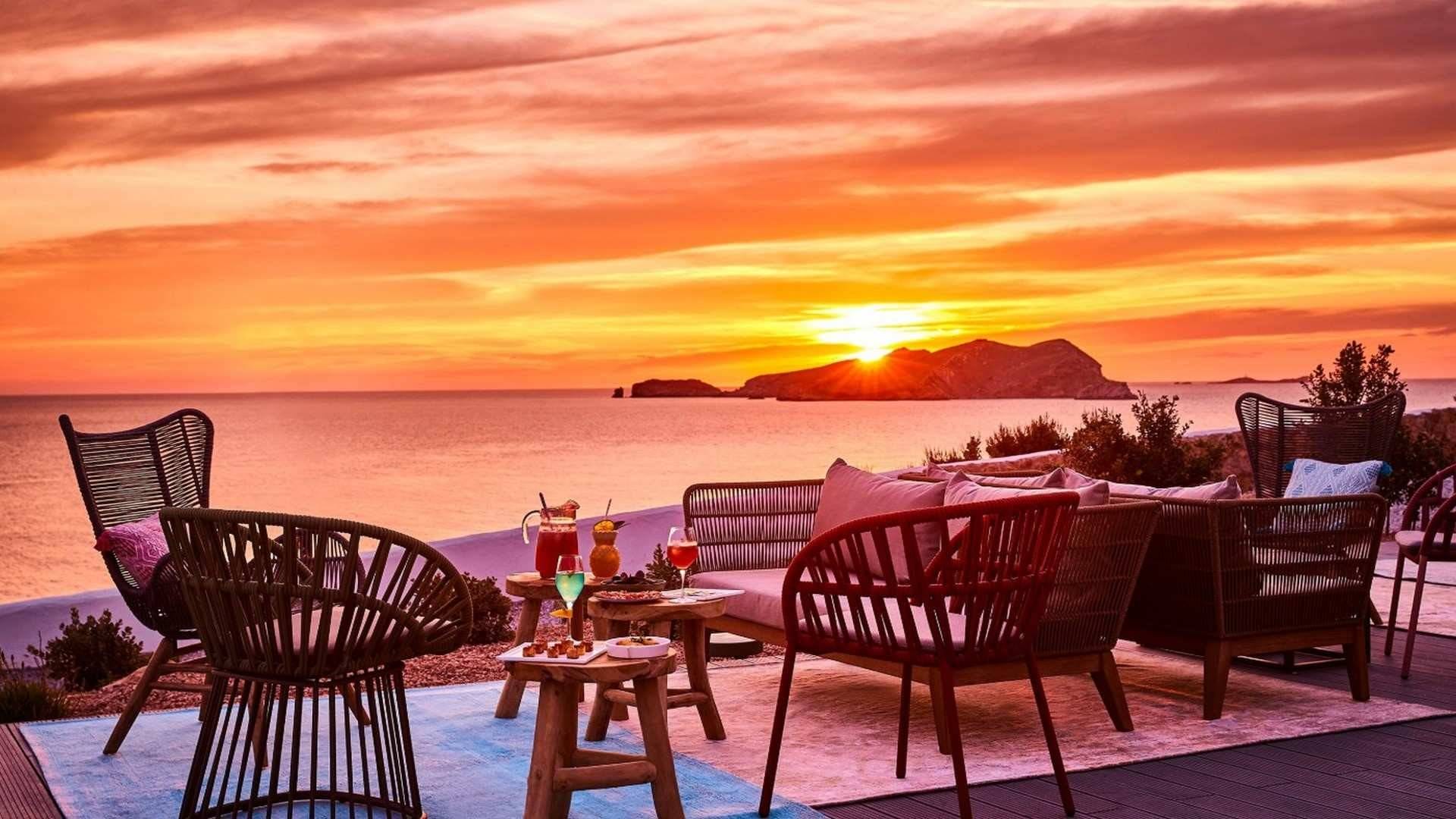 3 hoteles con restaurante para "perderse" en Ibiza y Formentera