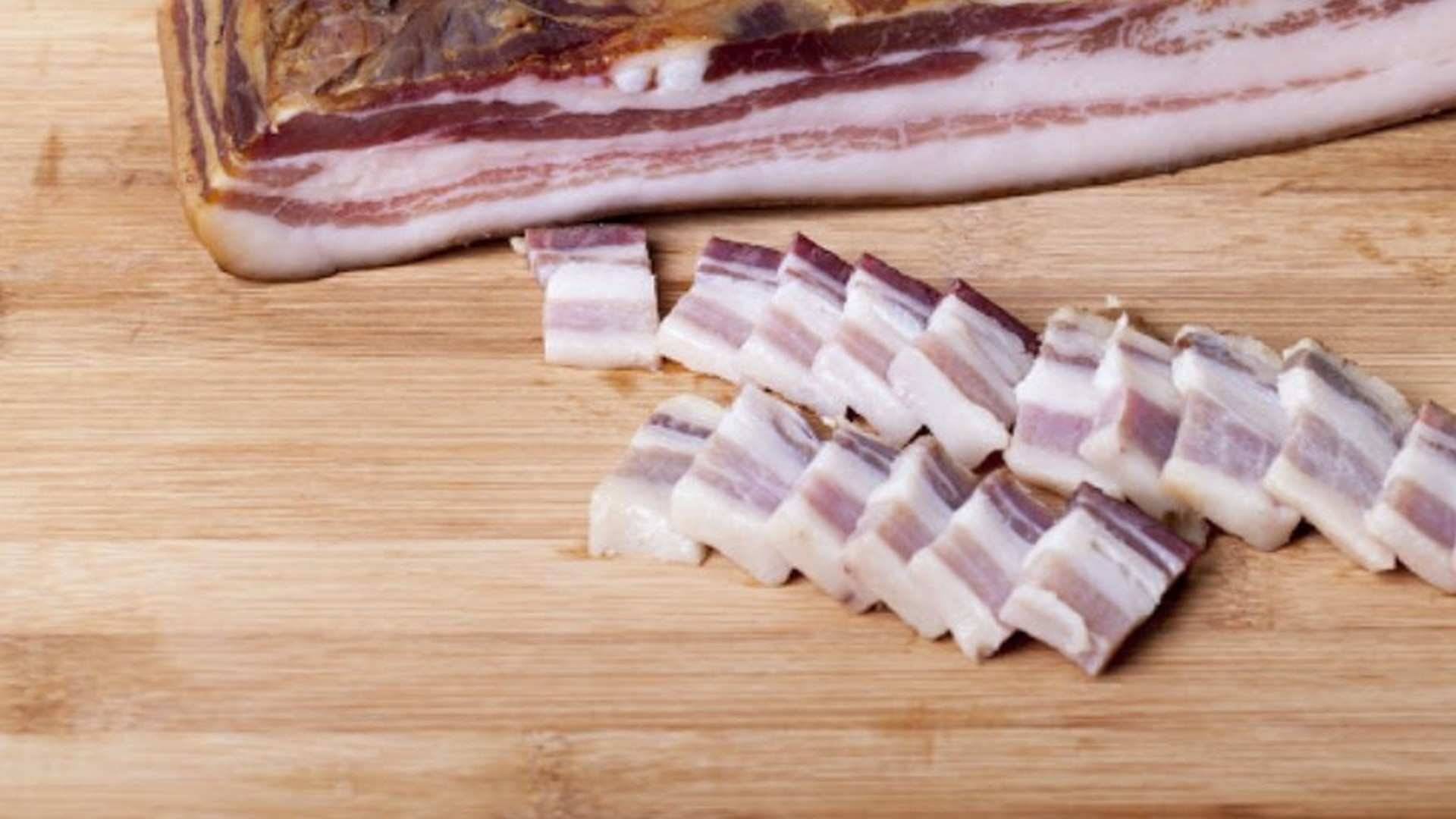 Panceta salada ibérica: para verduras, legumbres, carnes o cremas
