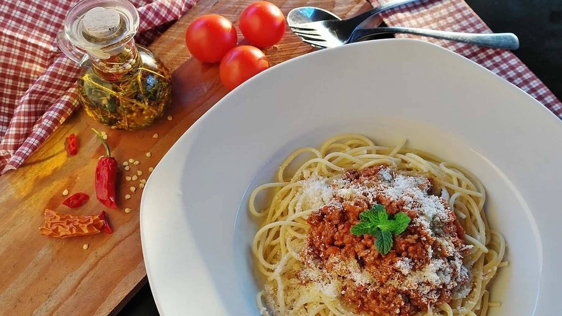 ¿Cómo preparar una auténtica Salsa Boloñesa italiana?