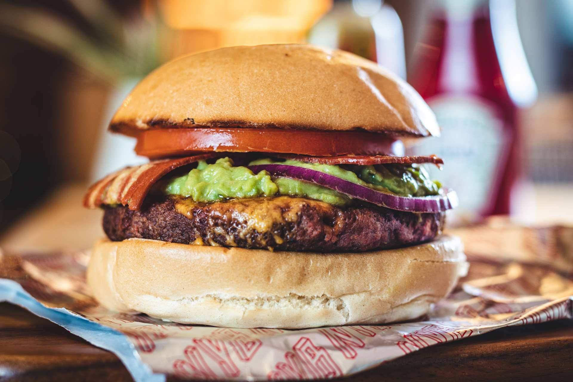 En NYB encontrarás cuatro opciones de Burgers Green, con bacon y queso también veganos.
