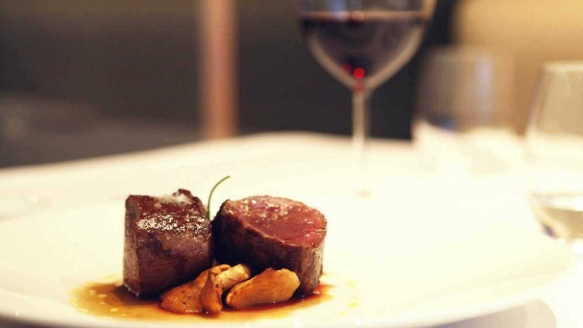 Los mejores restaurantes para saborear la carne de caza en Madrid