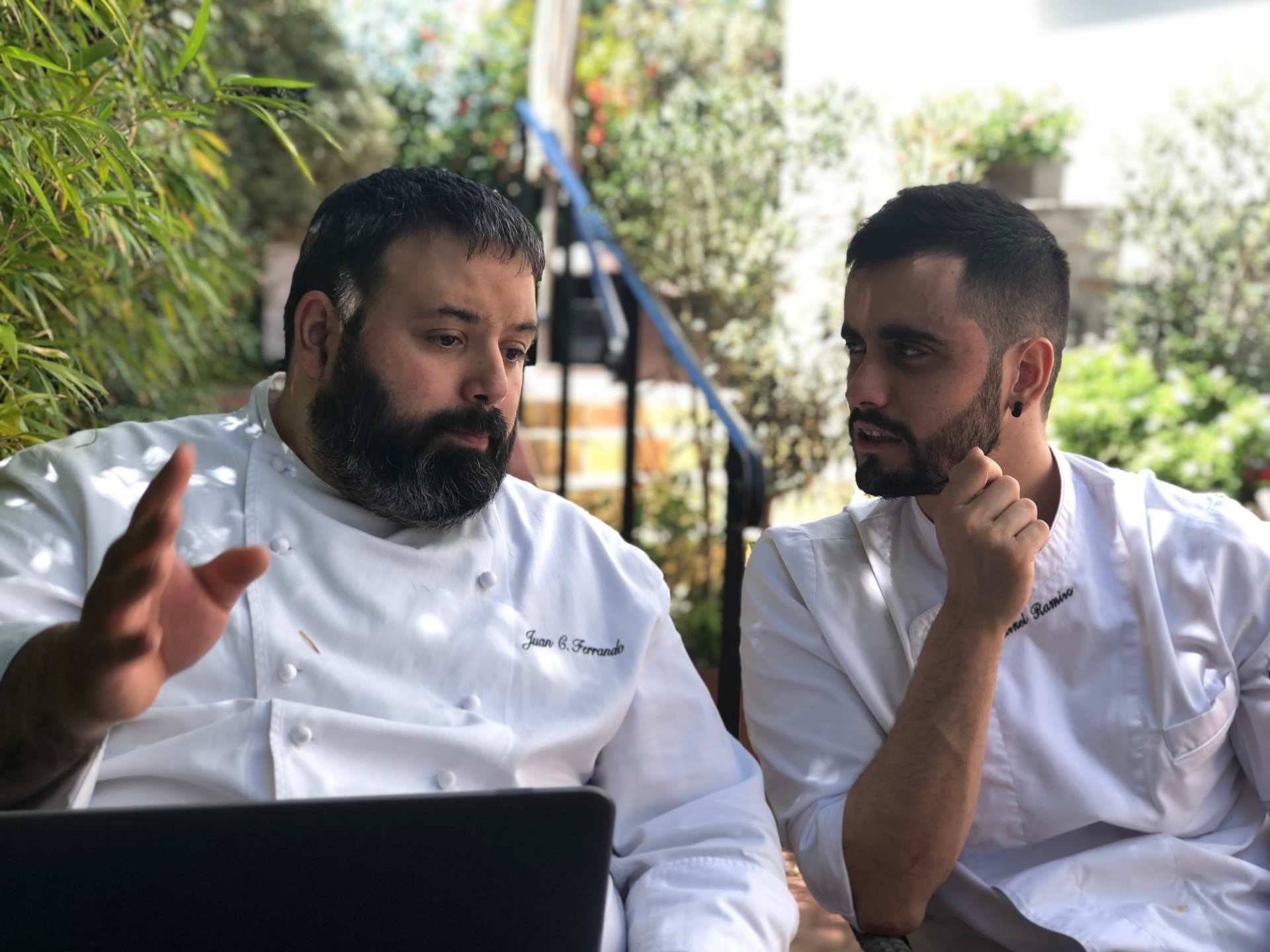 Juan Carlos Ferrando y Markel Ramiro, los chefs de Mahasti. 