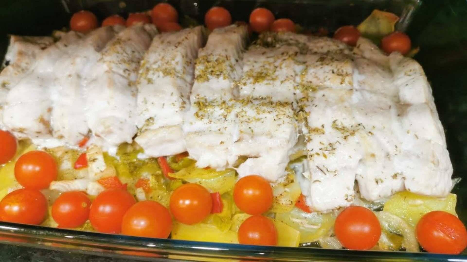 Receta de Fogonero Noruego al horno: el primo barato del Bacalao