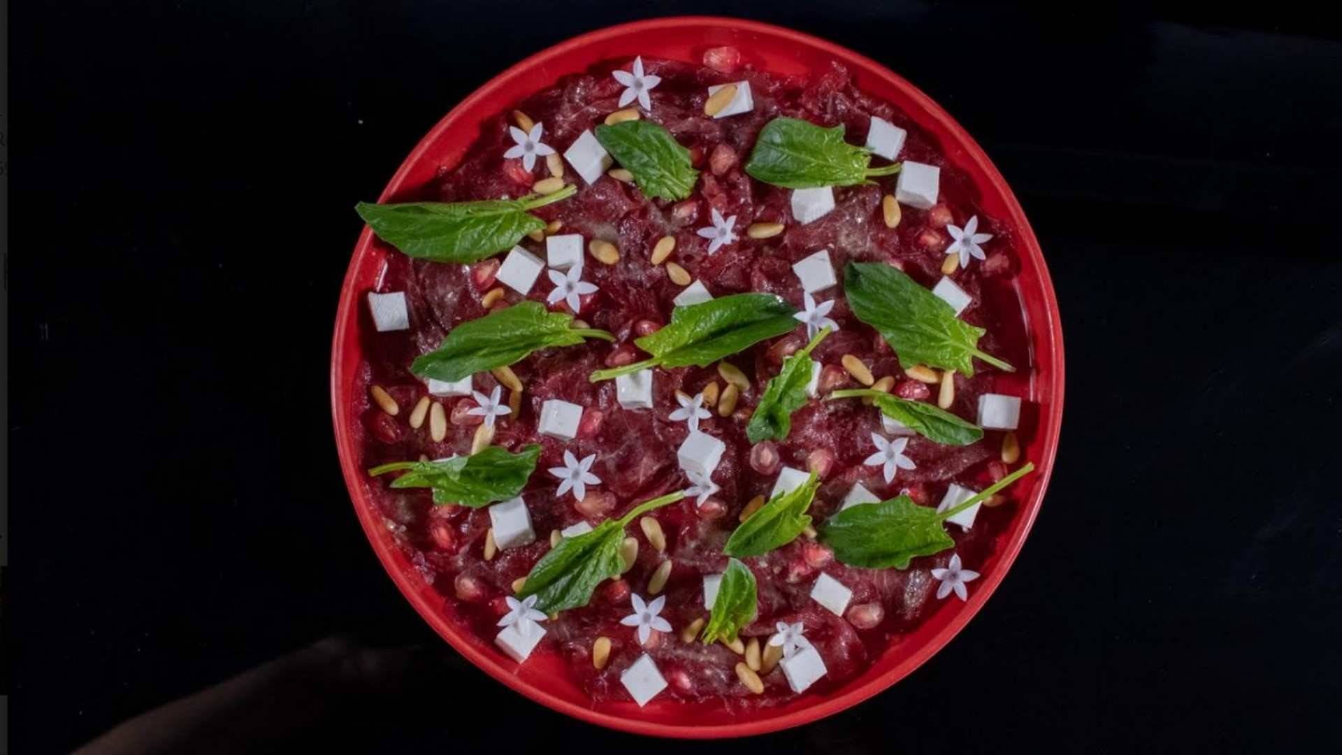 Receta de Carpaccio de ternera con granada y vinagreta de mostaza: especial recetas de Navidad
