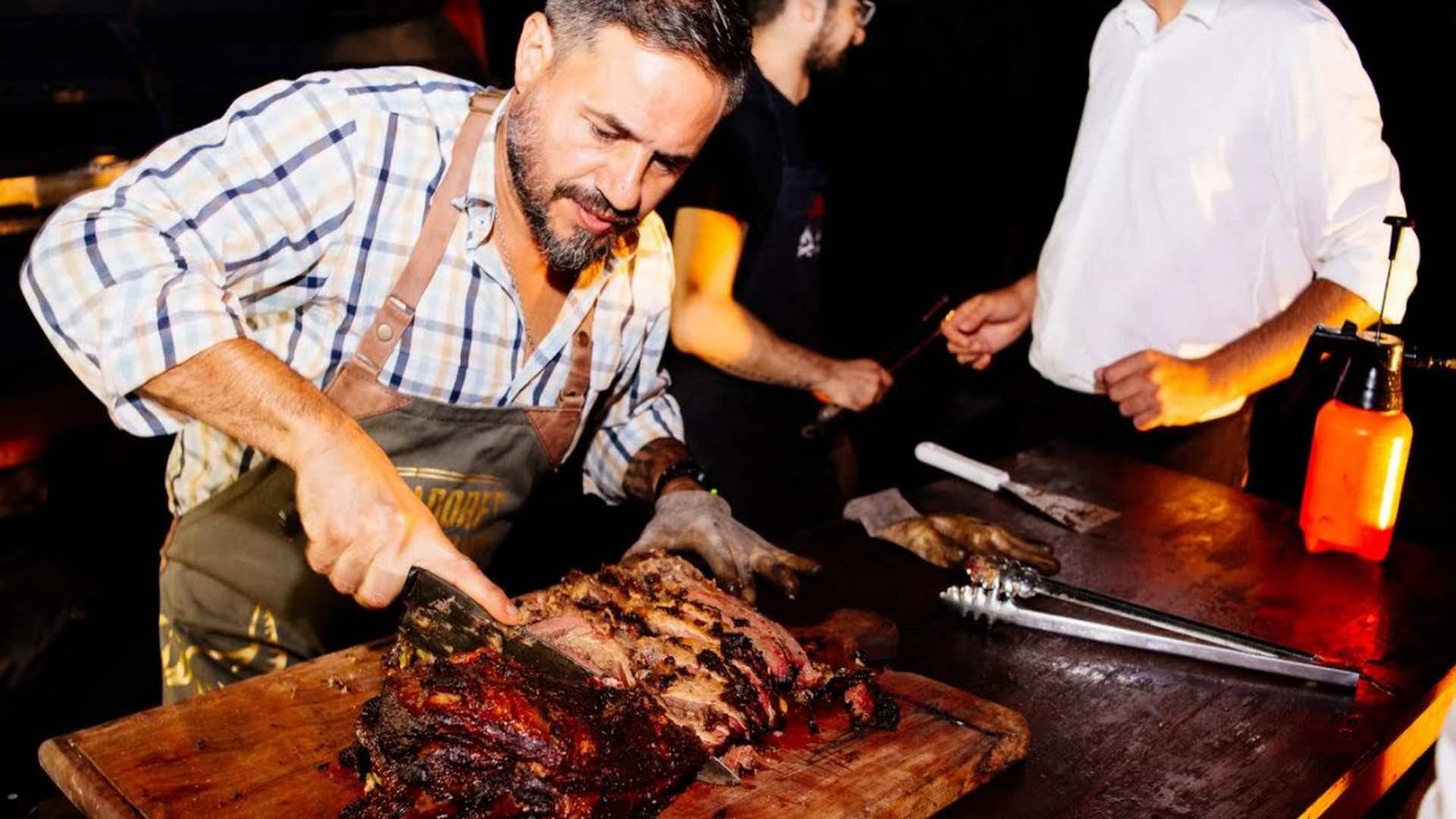 El asado con cuero en Argentina no es una técnica muy empleada debido a que guarda sus particularidades