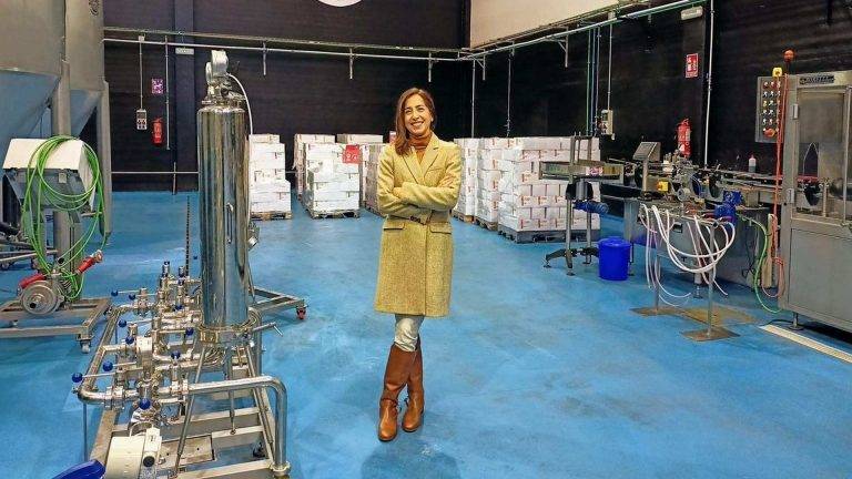 Eugenia H. Viñes, Socia fundadora de Brew and Spirits
