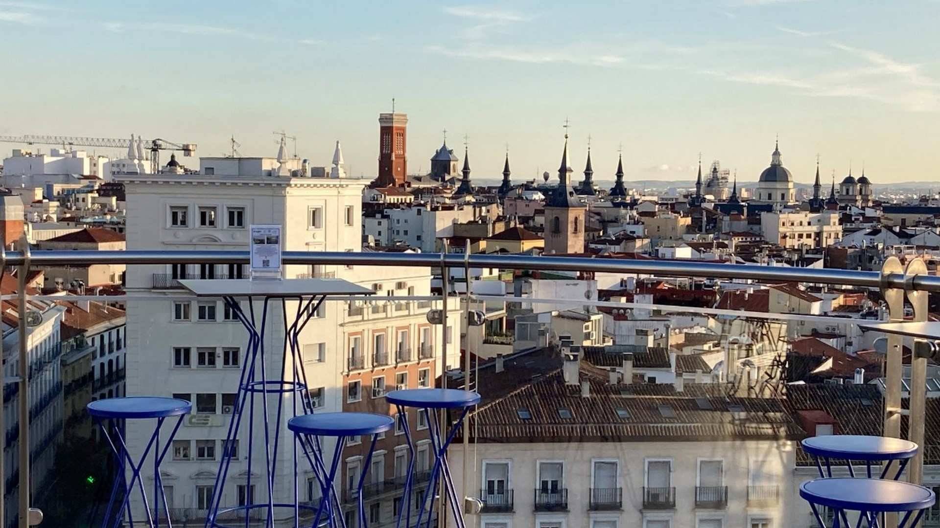 Las magníficas vistas de Madrid que ofrece la terraza del Santo Domingo es uno de sus grandes atractivos