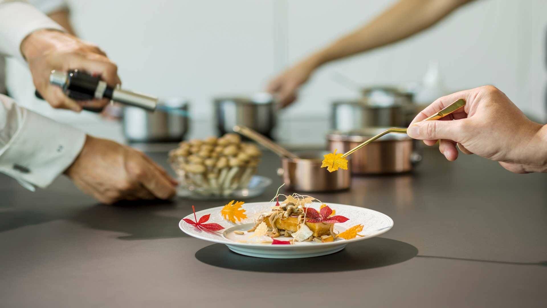 LA PROPUESTA GASTRONÓMICA DEL MANDARIN ORIENTAL RITZ: ¡QUIQUE DACOSTA VUELVE A MADRID!