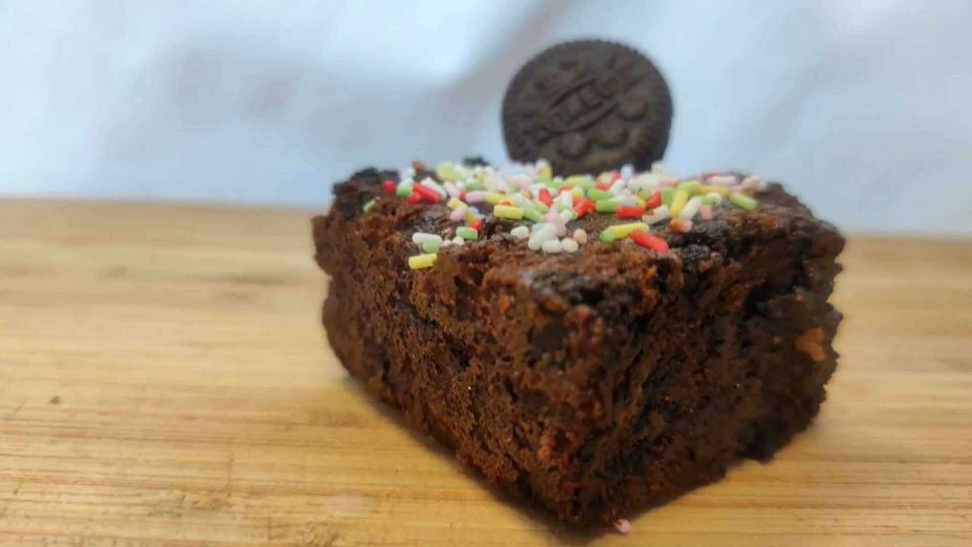 Receta de Brownie de Chocolate Oreo