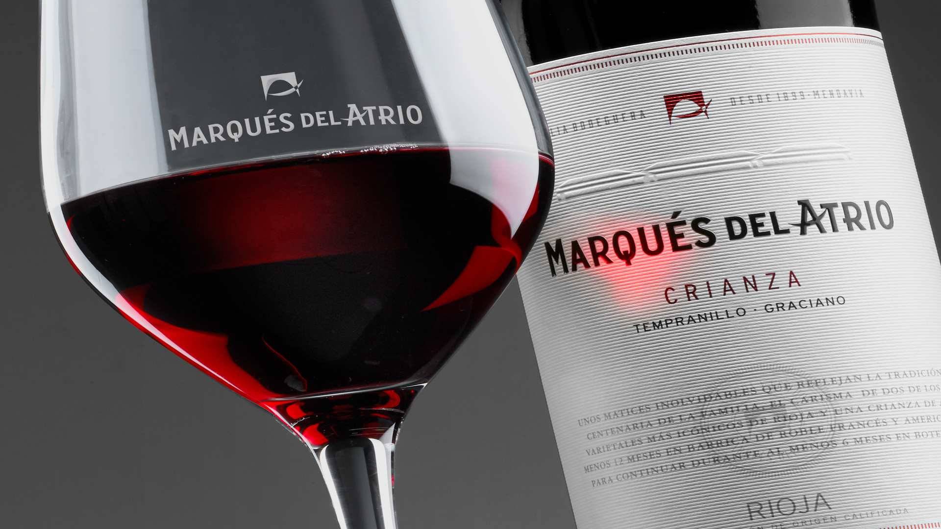 Marqués del Atrio Crianza presume de ser uno de los mejores vinos de la bodega, además de ser el vino de "La Liga". 