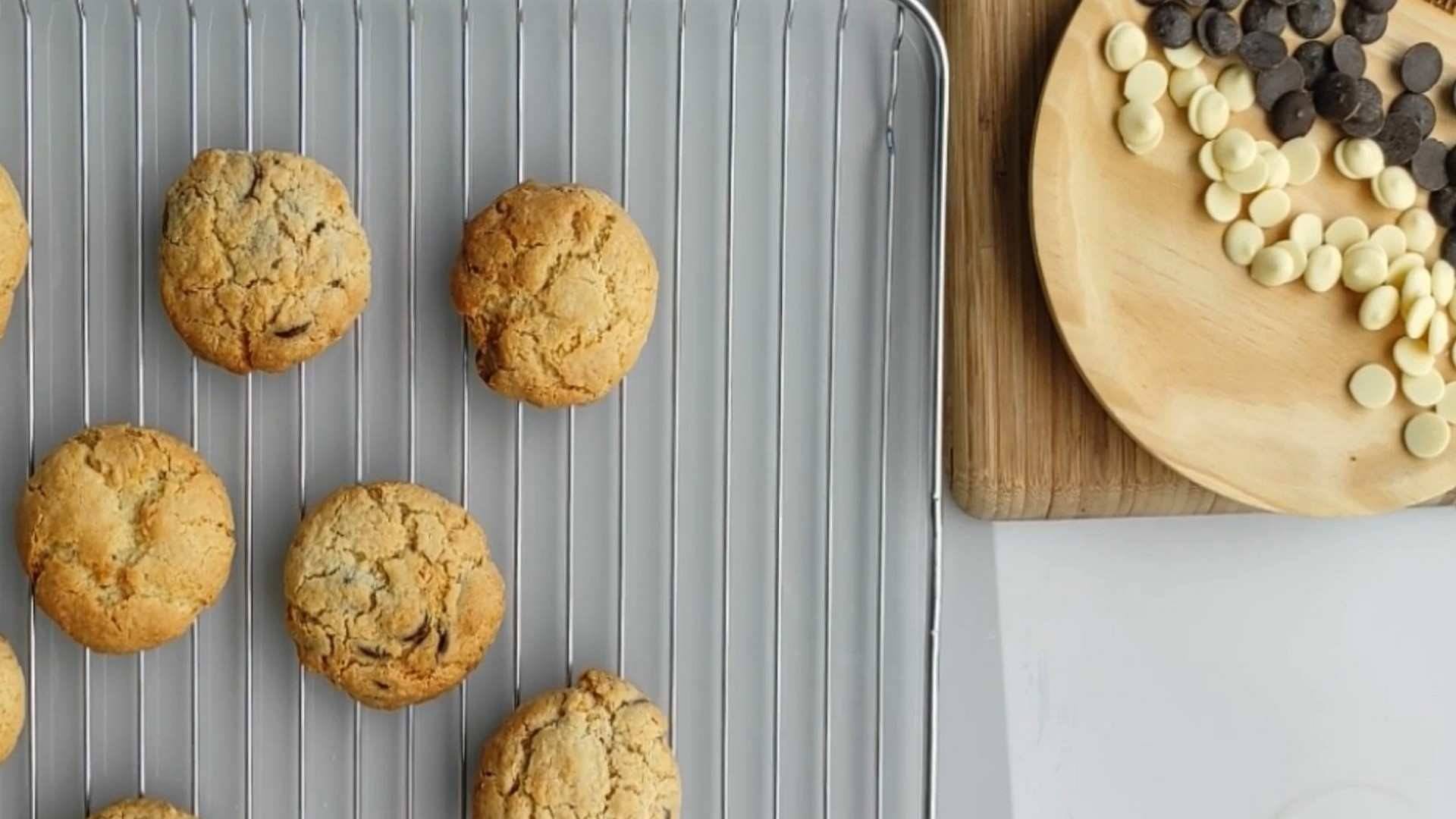 Receta de Cookies de Chocolate blanco y negro
