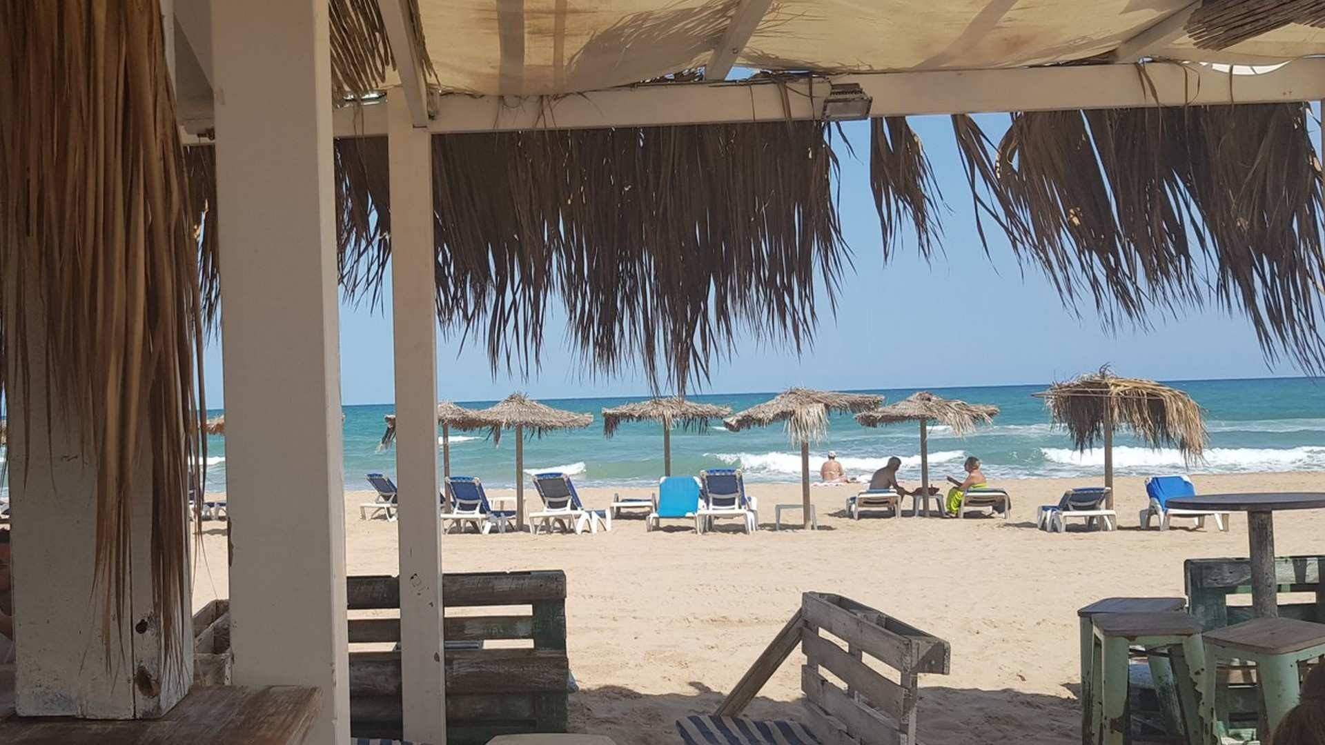 En el Chiringuito Arena se pueden comer arroces, pescados, mariscos, ensaladas