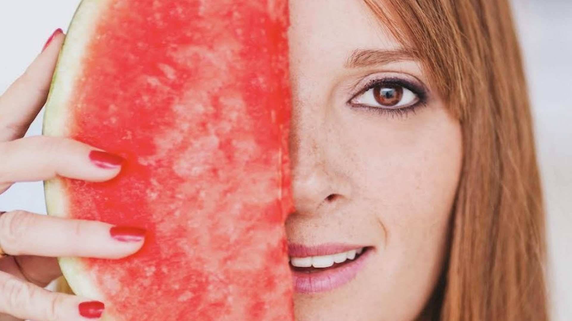 Elisa Escorihuela: "Una alimentación saludable puede ayudarnos a prevenir multitud de enfermedades"