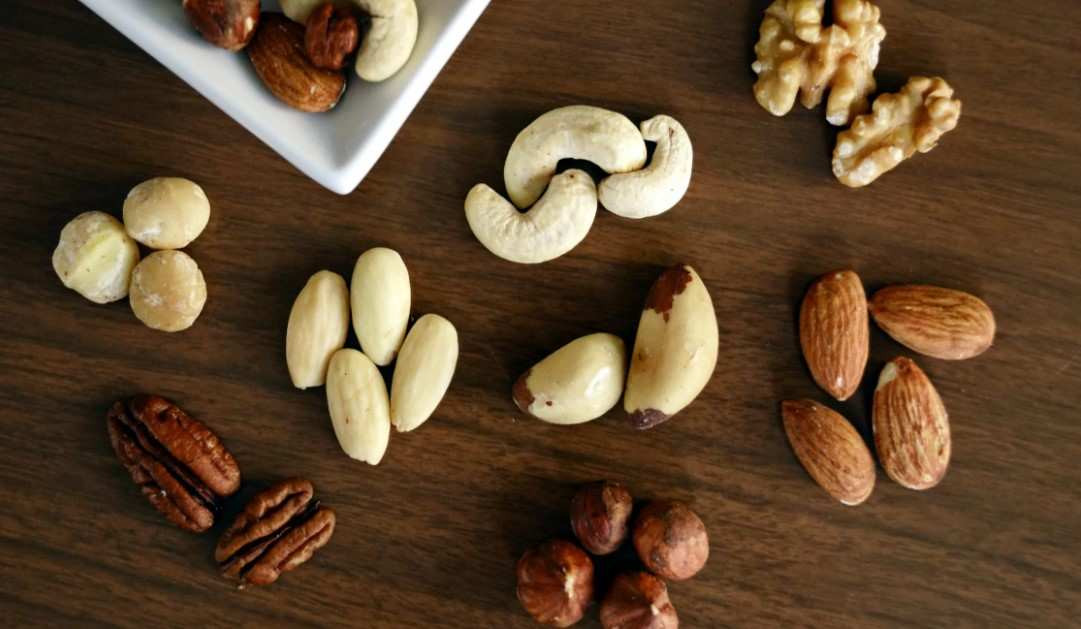 Los frutos secos son buenos para frenar el colesterol