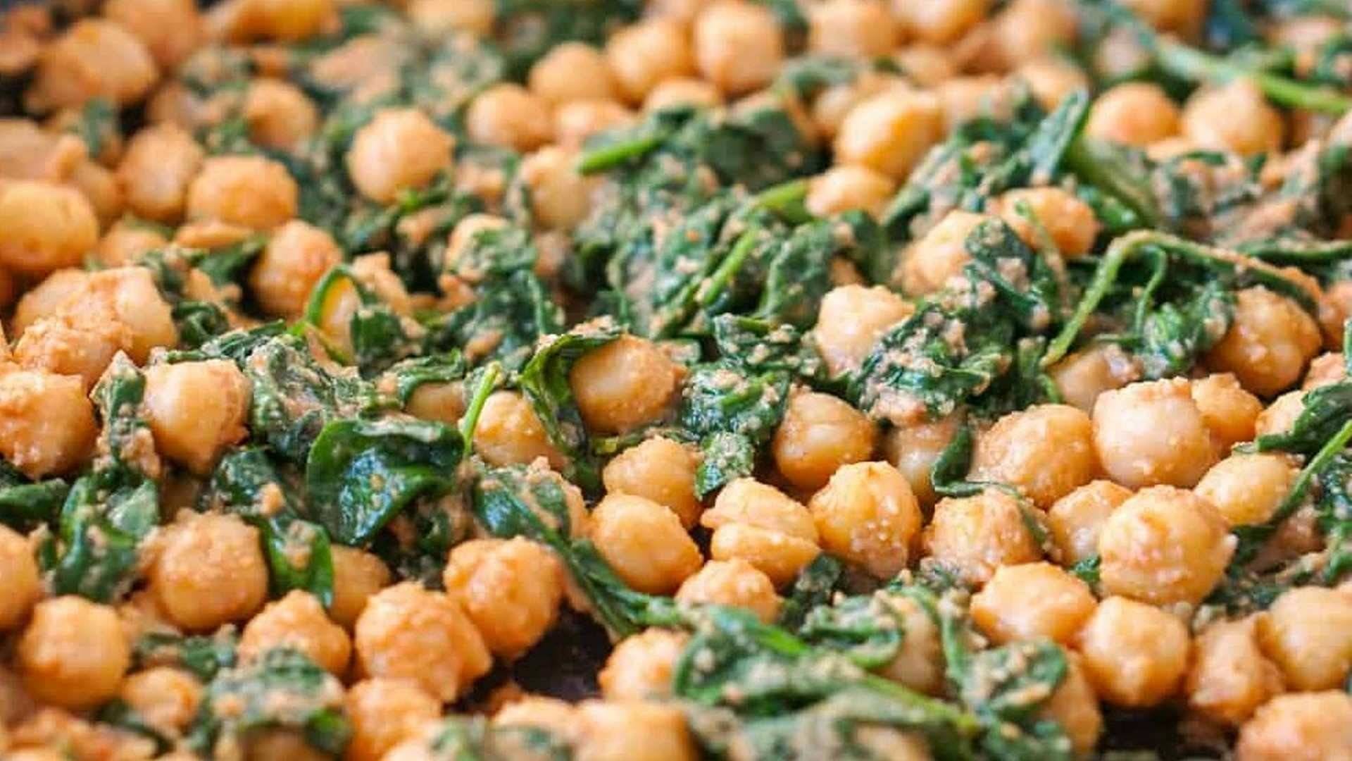 Receta de potaje de garbanzos con espinacas